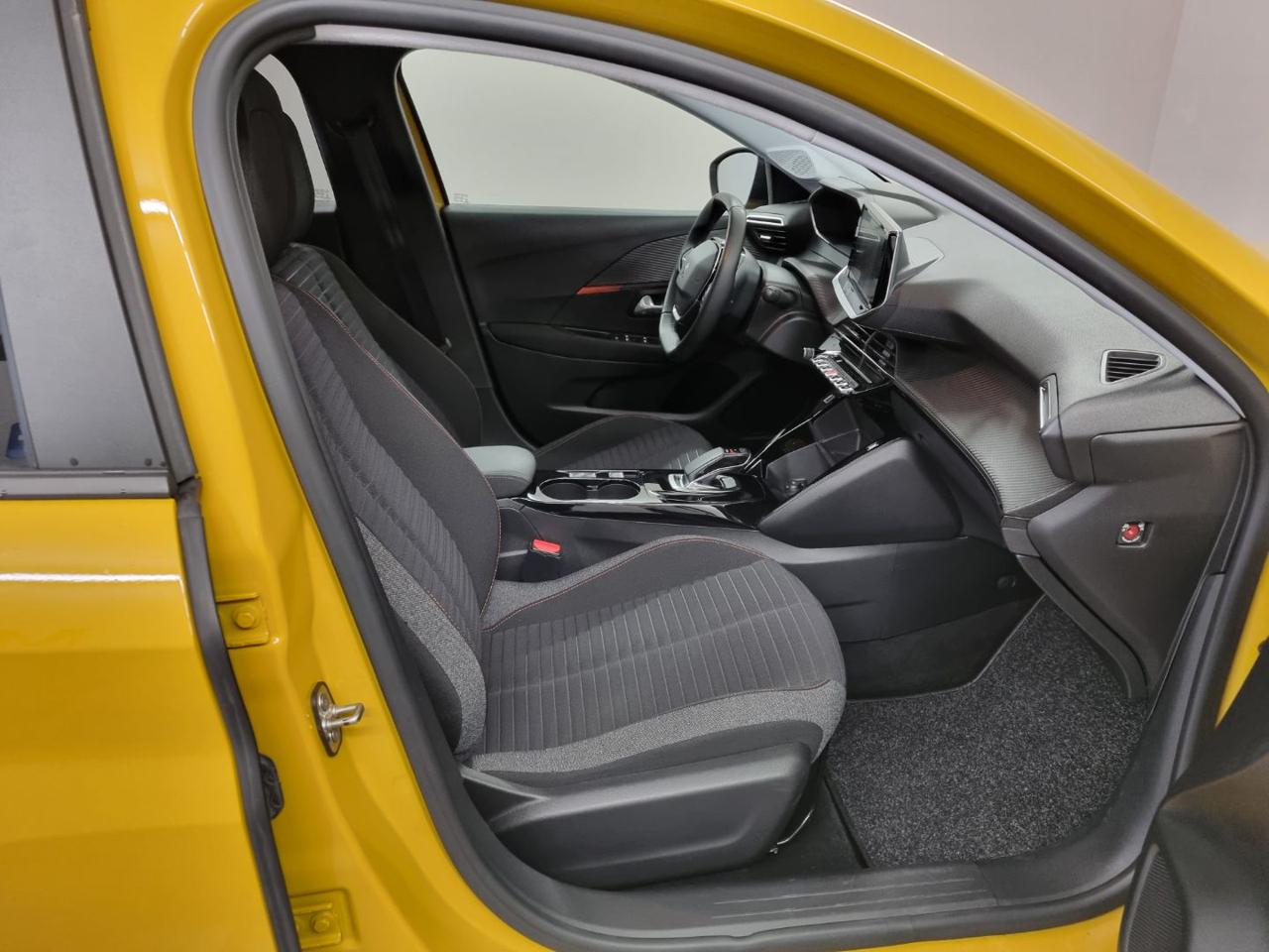 PEUGEOT 208 motore elettrico 136 CV 5 porte Active - 9