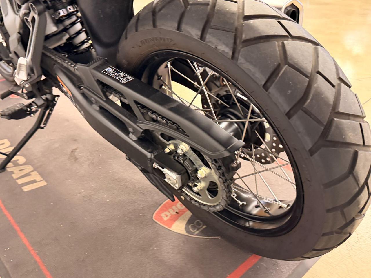 HONDA Transalp XL750 BLACK - 9