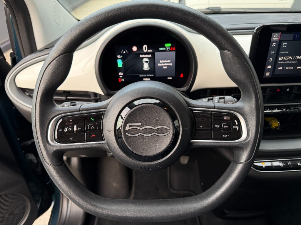 FIAT 500e 23,8 kWh Action DAB+ Uconnect Link Keyless - 7