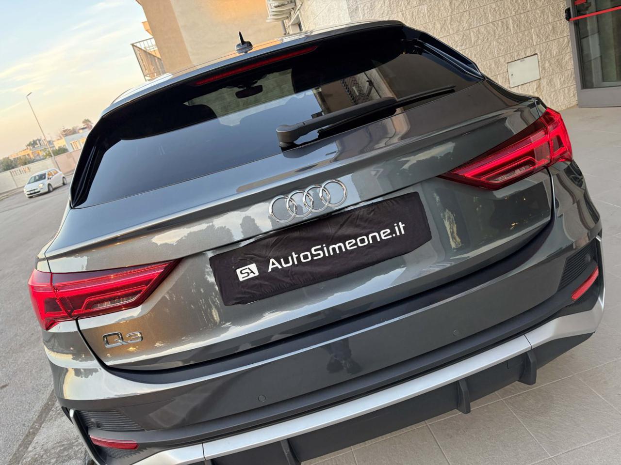 AUDI Q3 SPB Sportback 35 TDI S tronic S line edition - 35