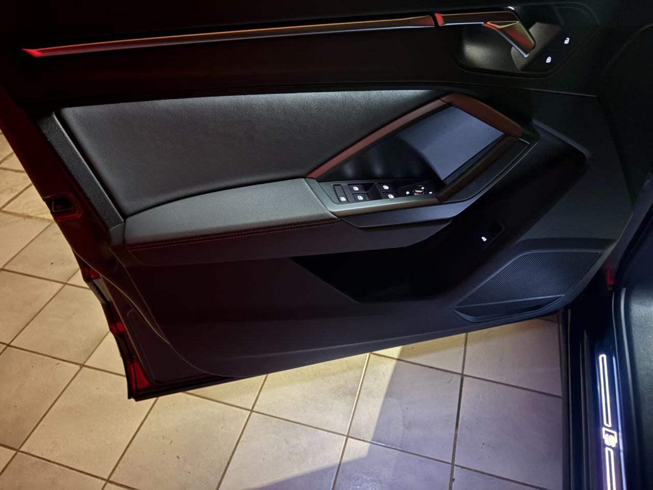 AUDI Q3 SPB Sportback 35 TDI S tronic S line edition - 33