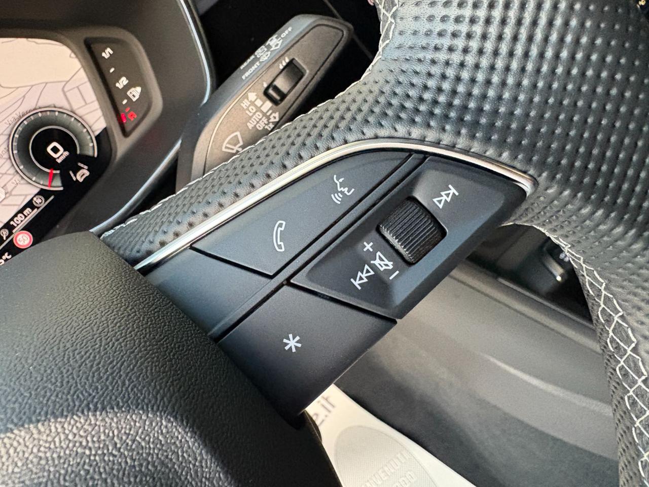 AUDI Q3 SPB Sportback 35 TDI S tronic S line edition - 22