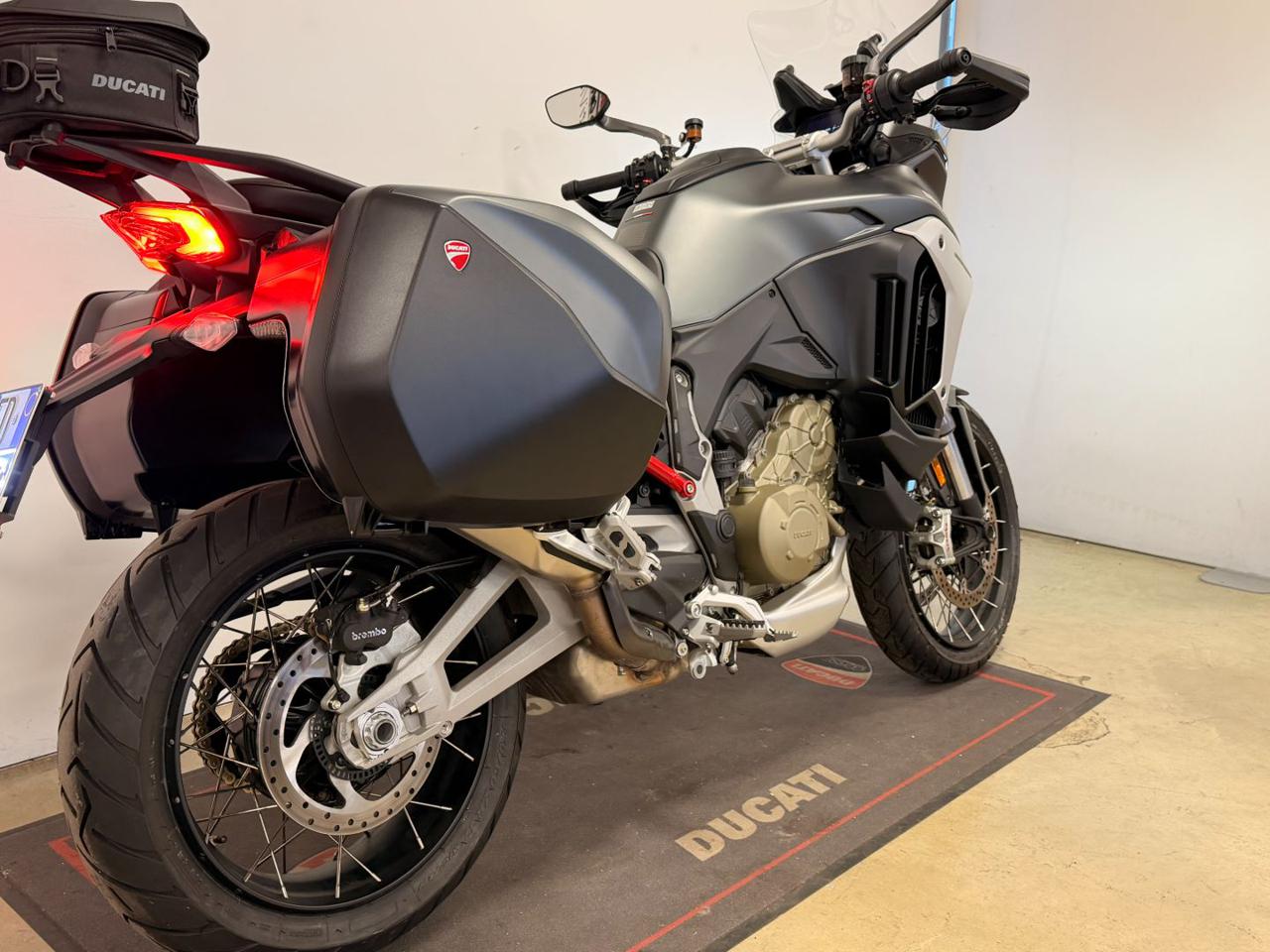 DUCATI Multistrada V4 S AVIATOR GREY - 6