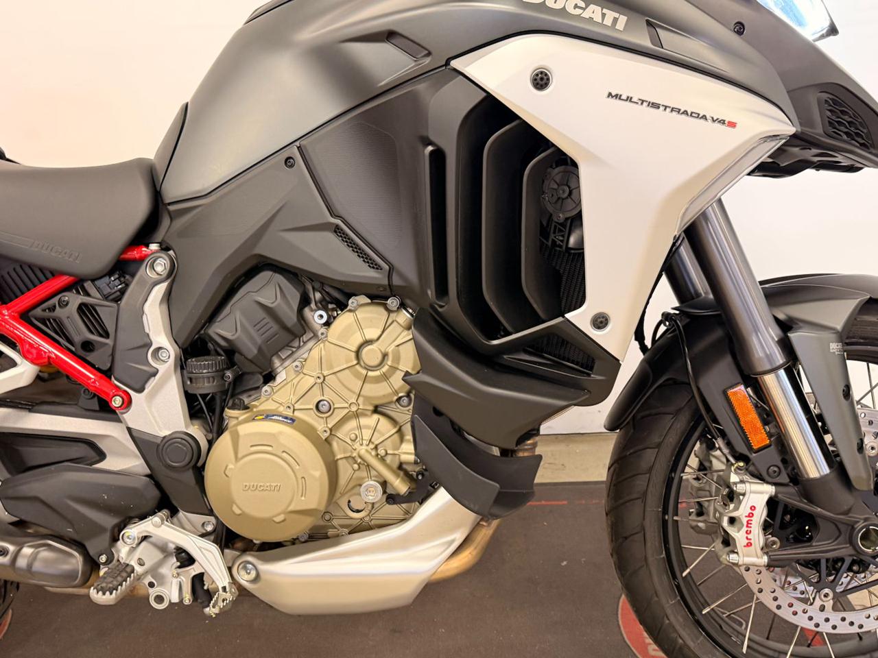 DUCATI Multistrada V4 S AVIATOR GREY - 4