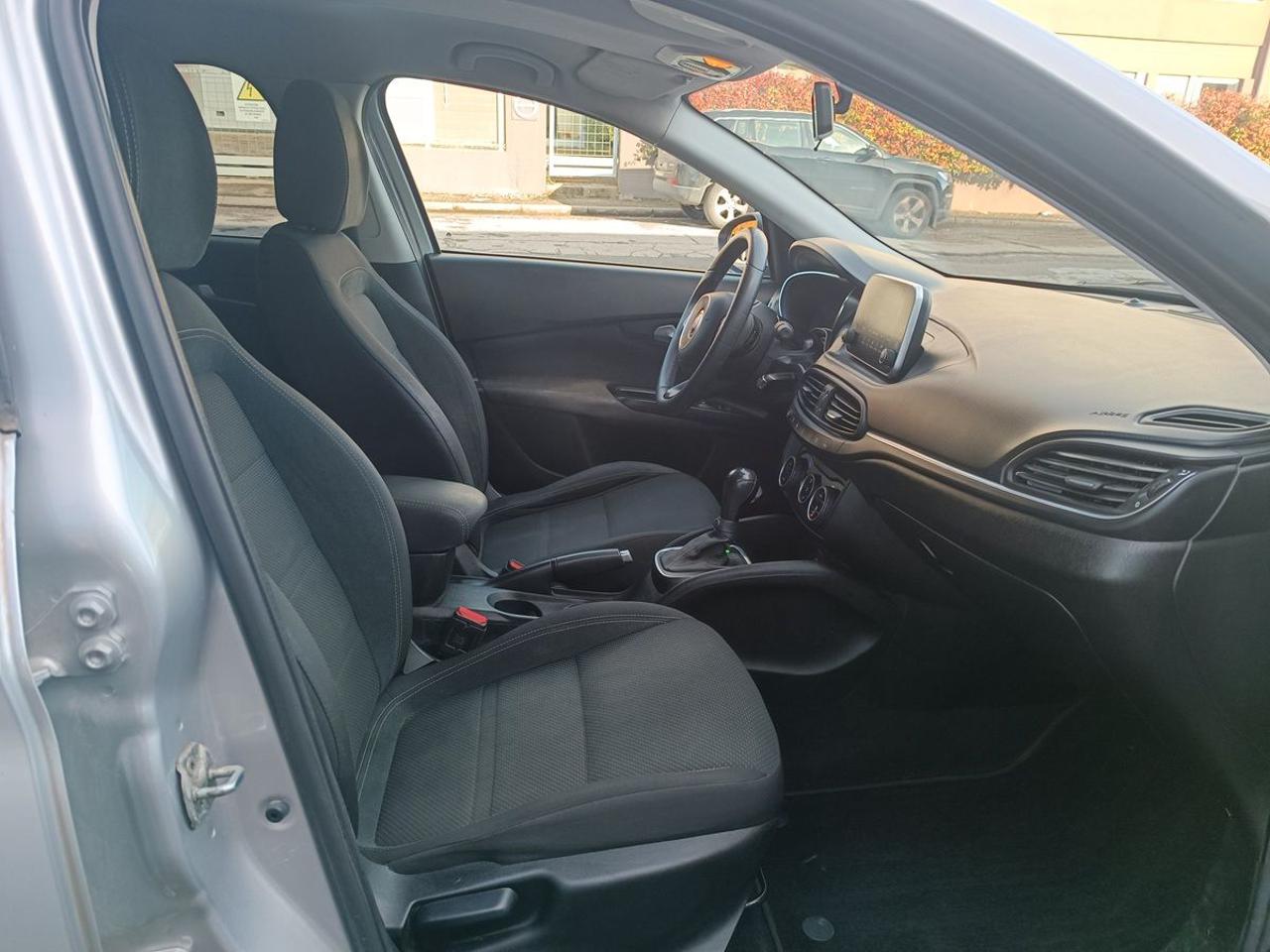 FIAT Tipo 1.6 Mjt S&S DCT SW Lounge - 13