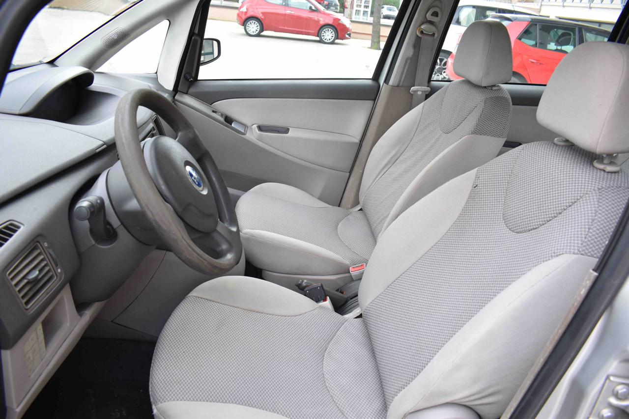 FIAT Idea 1.3 Multijet 16V Emotion - 5