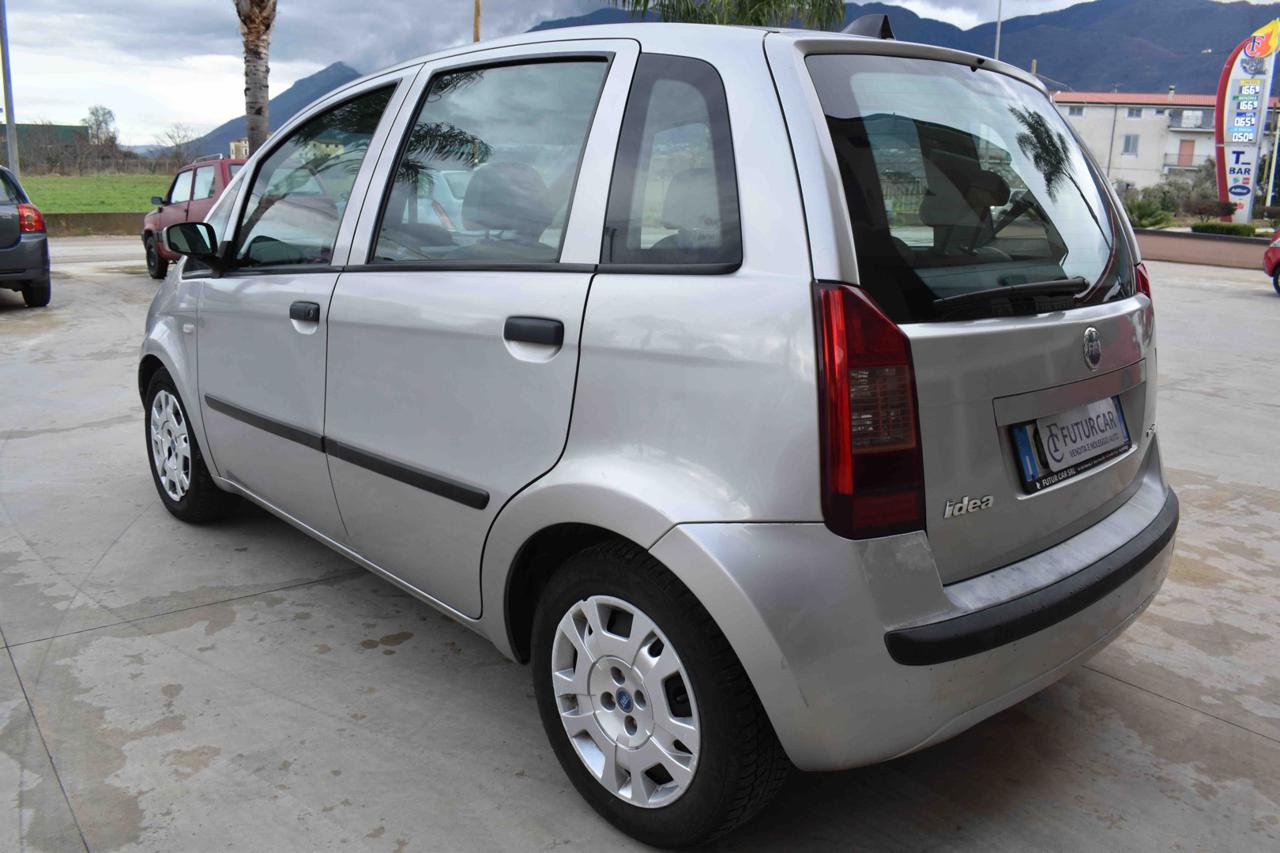 FIAT Idea 1.3 Multijet 16V Emotion - 12