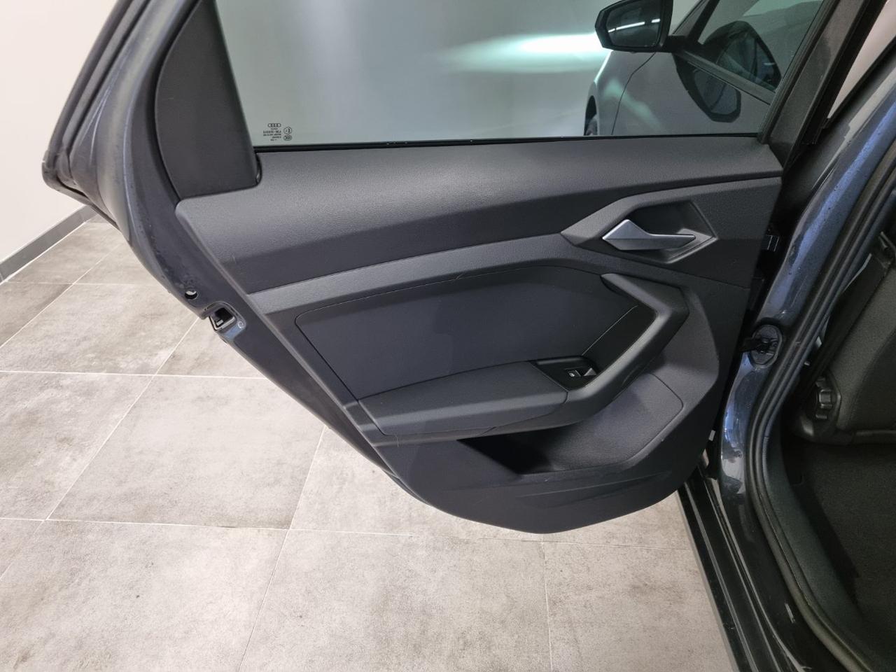 AUDI A1 SPB 30 TFSI S tronic Admired Advanced - 24