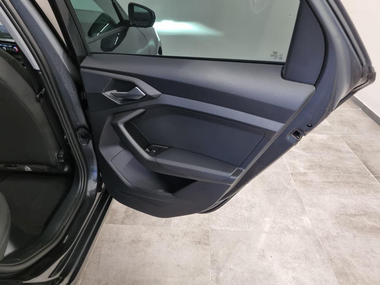 AUDI A1 SPB 30 TFSI S tronic Admired Advanced - 27