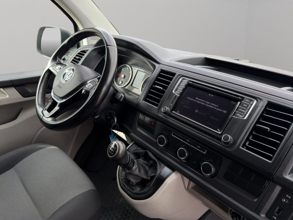 VOLKSWAGEN Transporter 2.0TDI 150CV P.L. - 10