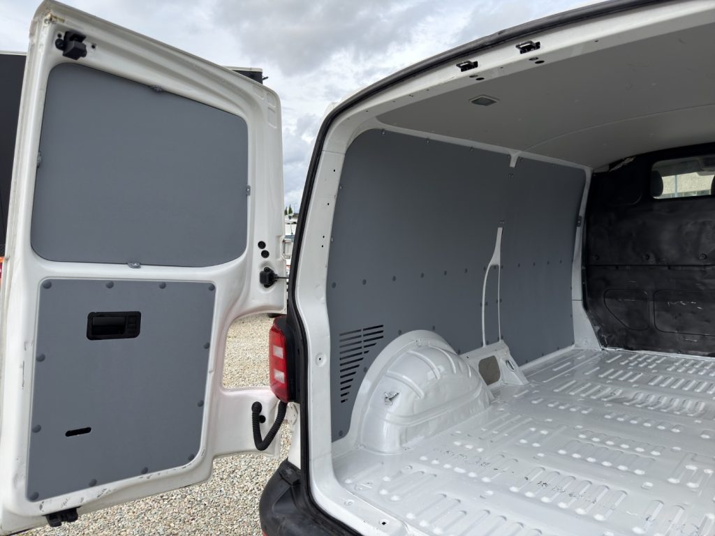 VOLKSWAGEN Transporter 2.0TDI 150CV P.L. - 17