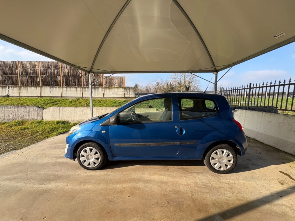 RENAULT Twingo 1.2 OK NEOP POCHI KM MOTORE E KM ORIGINALI - 9