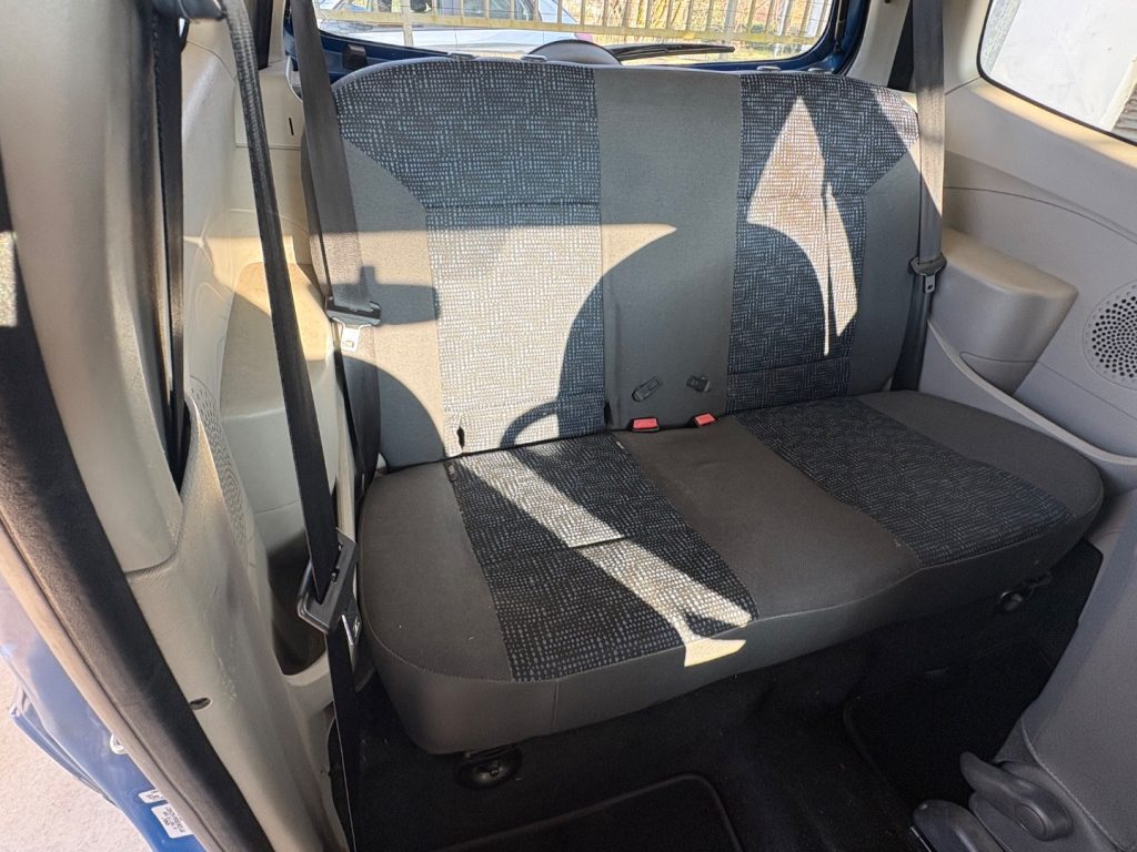 RENAULT Twingo 1.2 OK NEOP POCHI KM MOTORE E KM ORIGINALI - 12