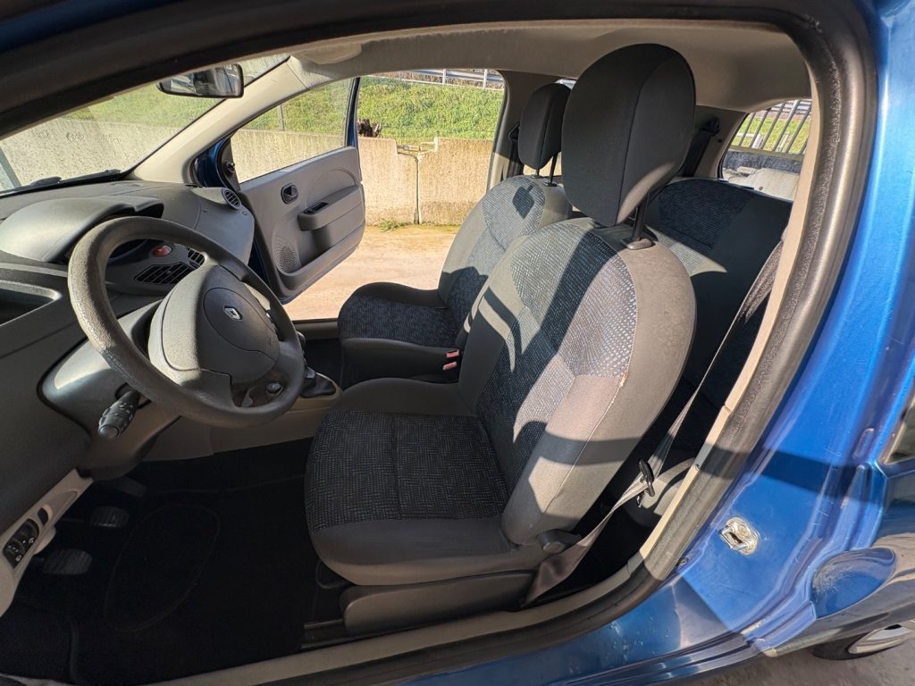 RENAULT Twingo 1.2 OK NEOP POCHI KM MOTORE E KM ORIGINALI - 14