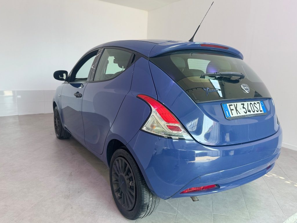 LANCIA Ypsilon 1.2 69 CV 5 porte Gold - 9