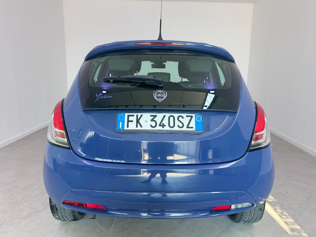 LANCIA Ypsilon 1.2 69 CV 5 porte Gold - 8