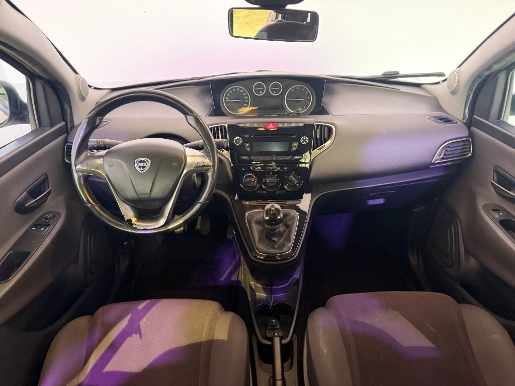 LANCIA Ypsilon 1.2 69 CV 5 porte GPL Ecochic Gold - 13