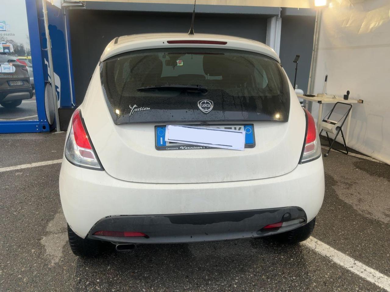 LANCIA Ypsilon 1.2 69 CV 5 porte Gold - 7