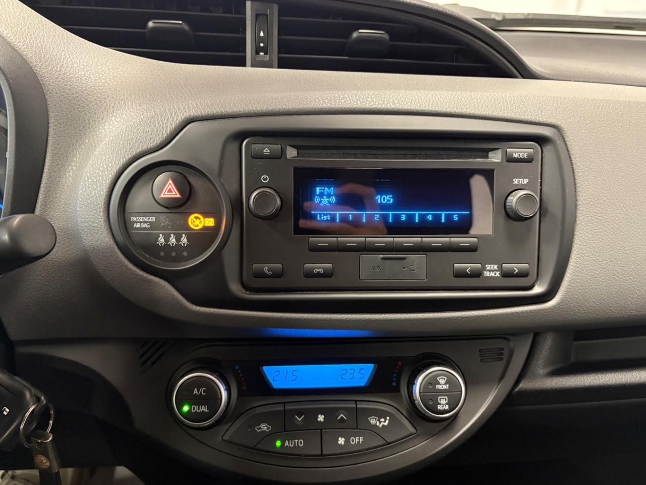 TOYOTA Yaris 1.5 Hybrid 5 porte Cool - 13