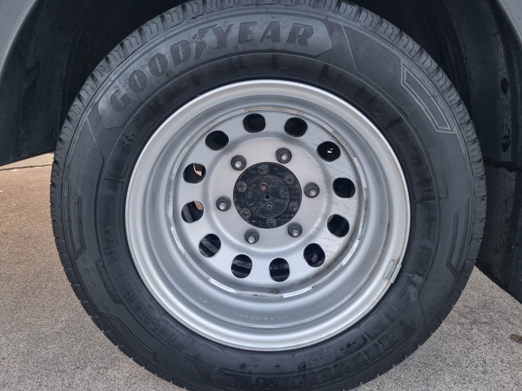 FORD Transit 350 2.0HDT 130CV RWD L4 Isotermico FRIGO FRCX - 12