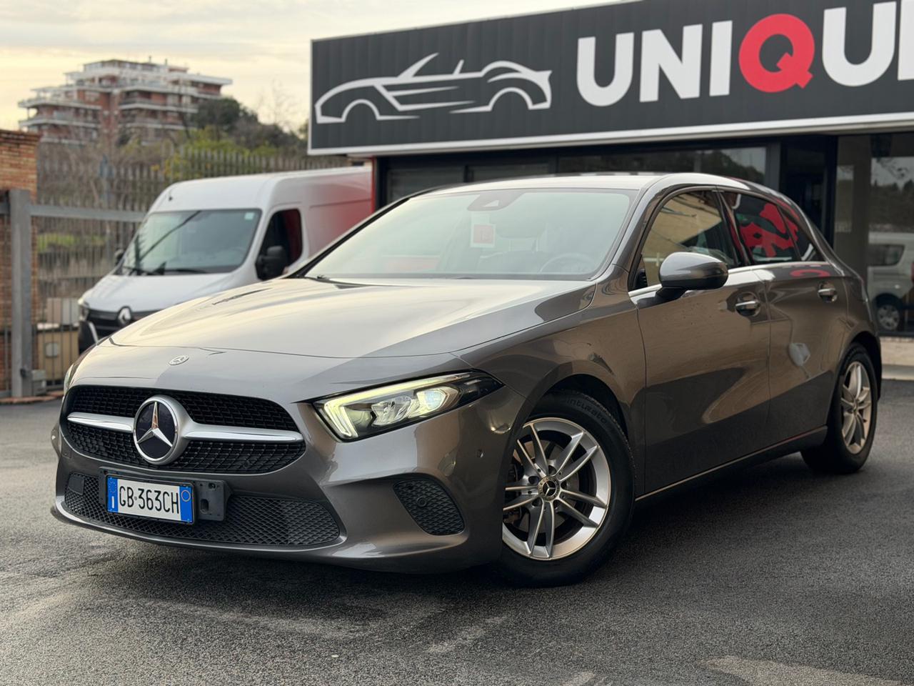 MERCEDES-BENZ A 180 d Automatic Business Extra (NESSUN VINCOLO) - 4