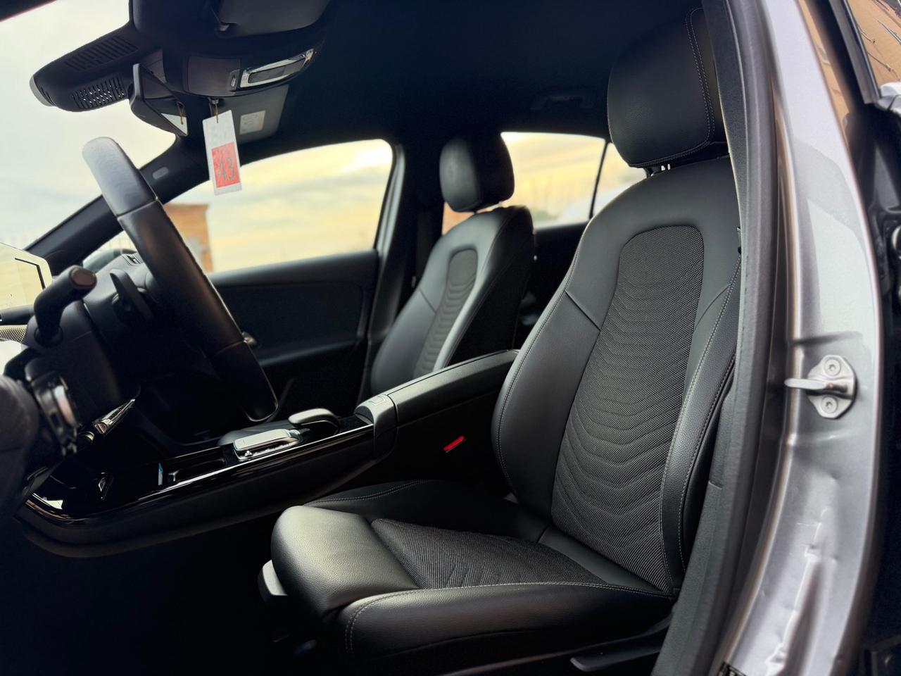 MERCEDES-BENZ A 180 d Automatic Business Extra (NESSUN VINCOLO) - 13