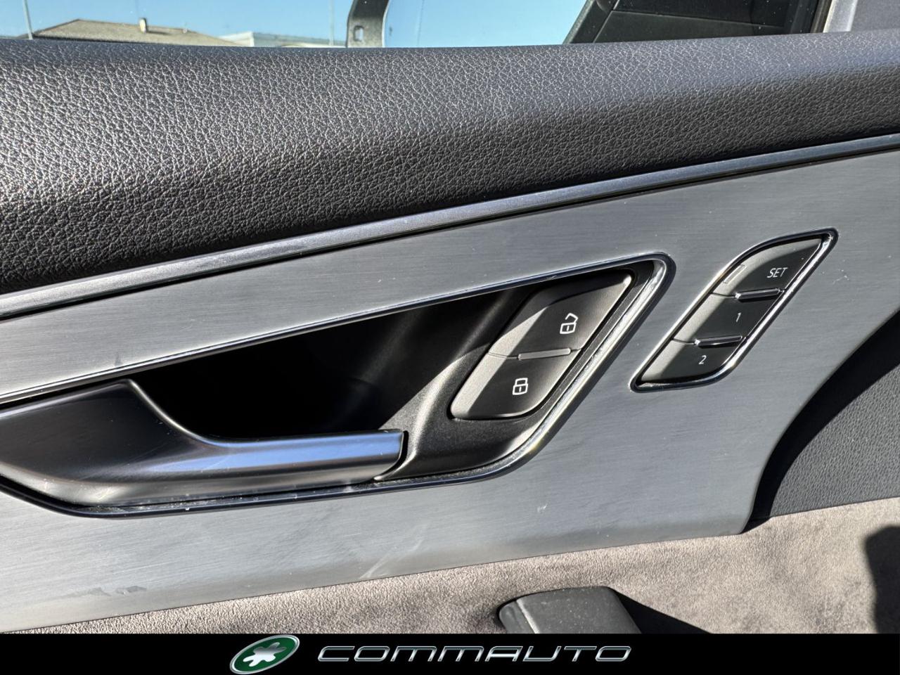 AUDI Q8 50 TDI 286 CV quattro tiptronic Sport - 13