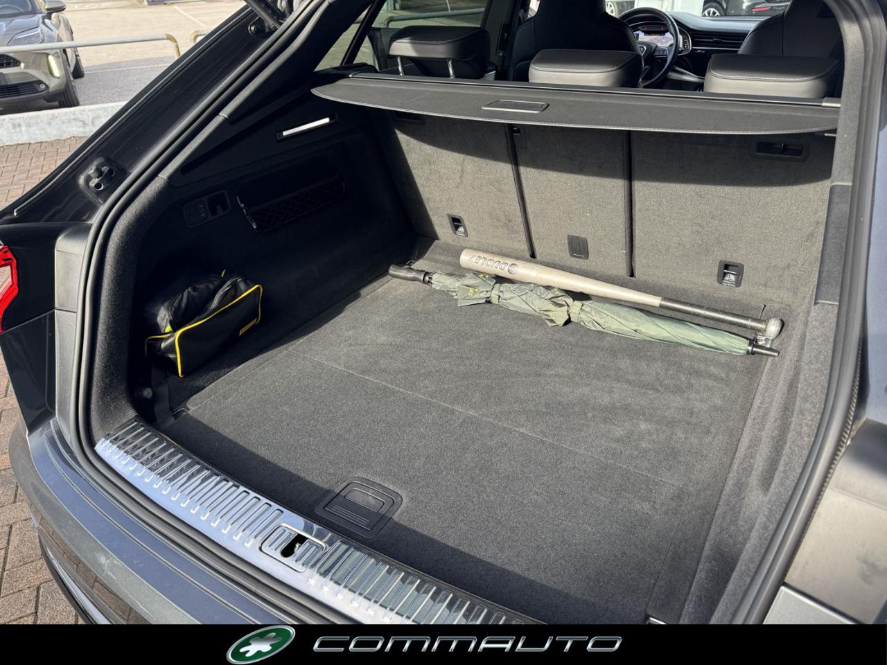 AUDI Q8 50 TDI 286 CV quattro tiptronic sport IVA ESPOSTA - 32