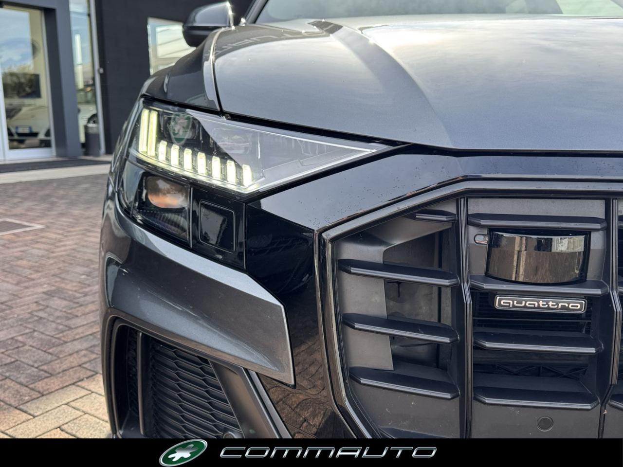 AUDI Q8 50 TDI 286 CV quattro tiptronic sport IVA ESPOSTA - 4