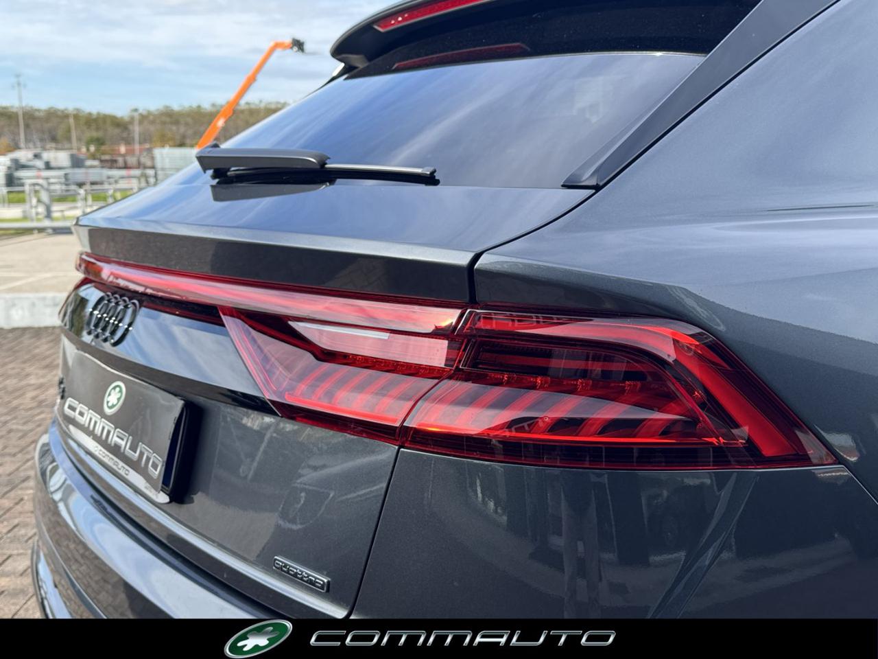 AUDI Q8 50 TDI 286 CV quattro tiptronic sport IVA ESPOSTA - 8