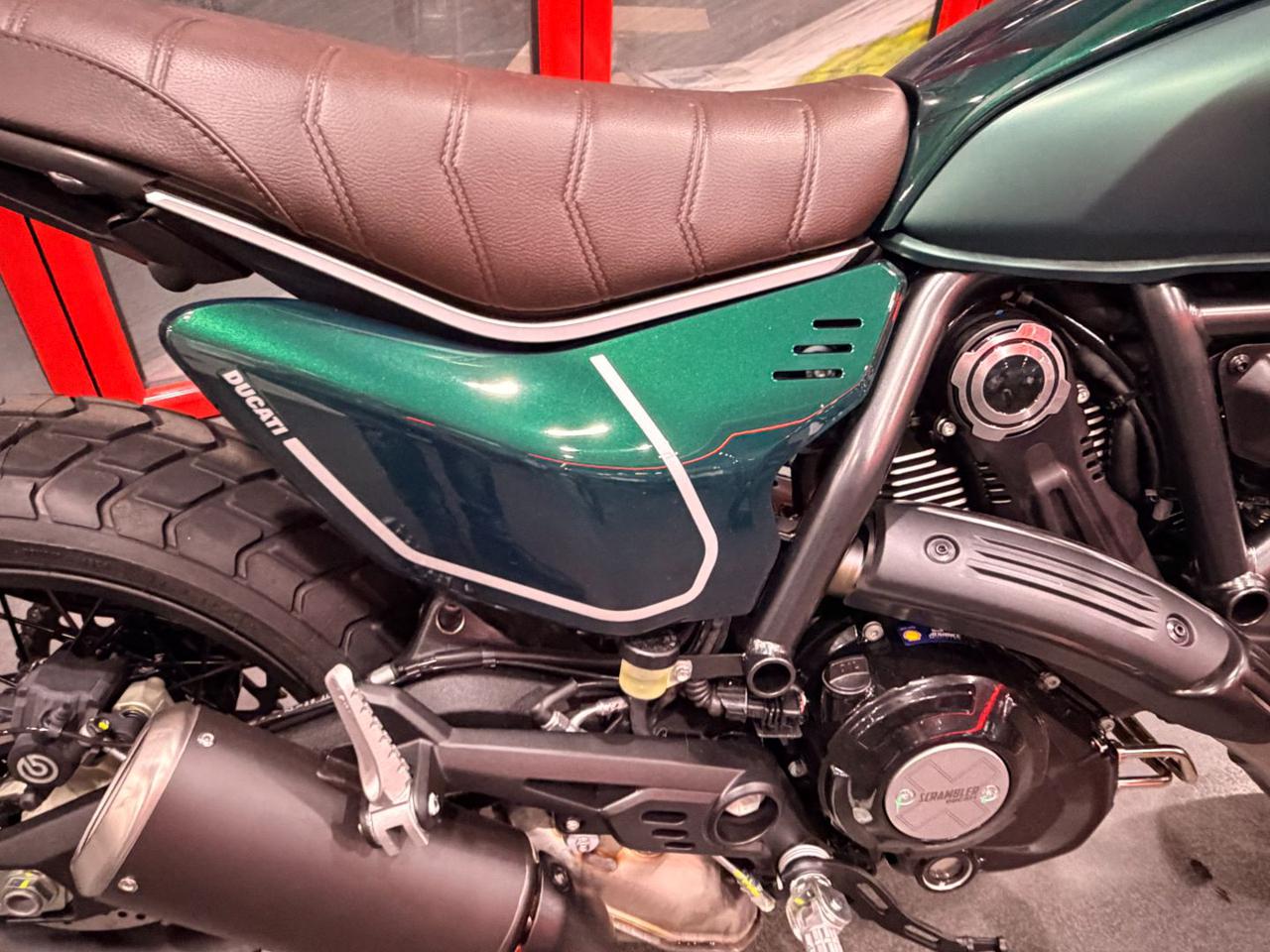 DUCATI Scrambler 800 NIGHTSHIFT EMERALD GREEN - 9