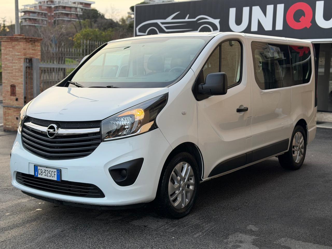OPEL Vivaro 27 1.6 BiTurbo S&S EcoFLEX PC-TN Combi - 4