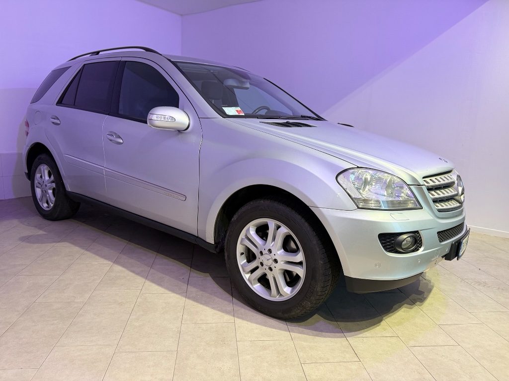MERCEDES-BENZ ML 320 CDI Sport - 2
