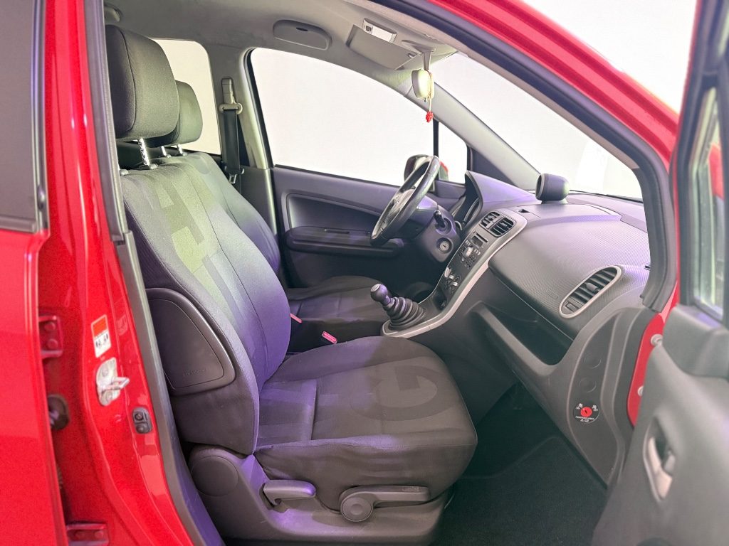 OPEL Agila 1.2 16V 86CV Enjoy - 7