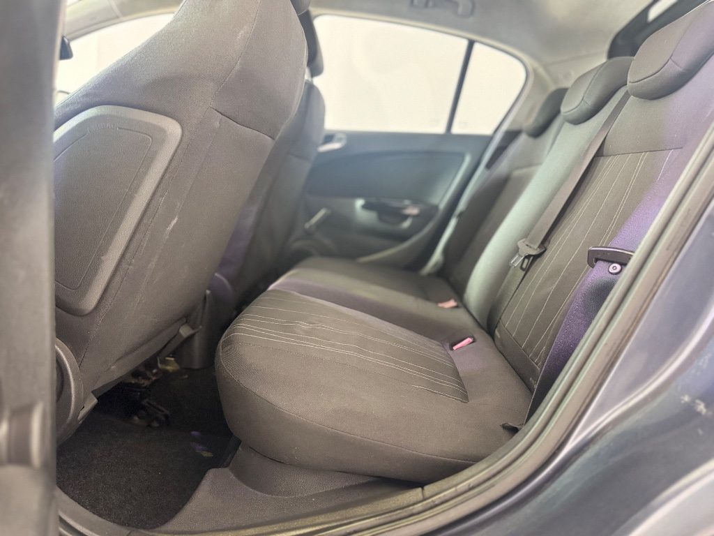 OPEL Corsa 1.2 5. porte Cosmo. - 9