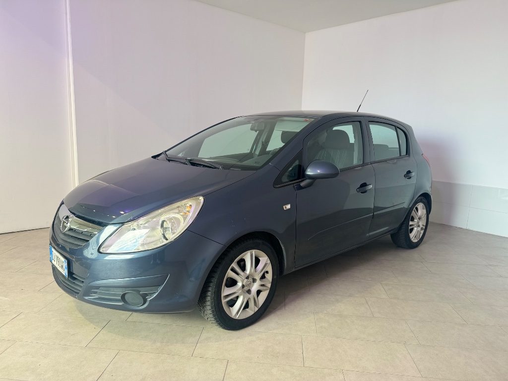 OPEL Corsa 1.2 5. porte Cosmo. - 3