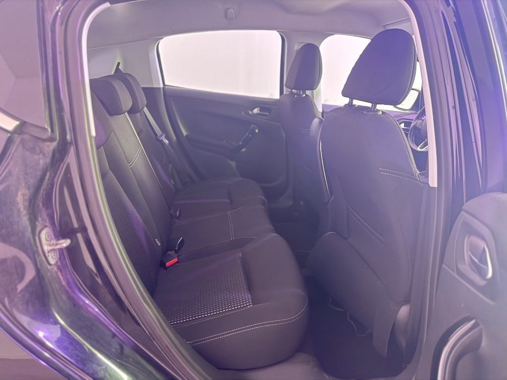 PEUGEOT 208 1° serie PureTech 82 Stop&Start 5 porte Allure - 7