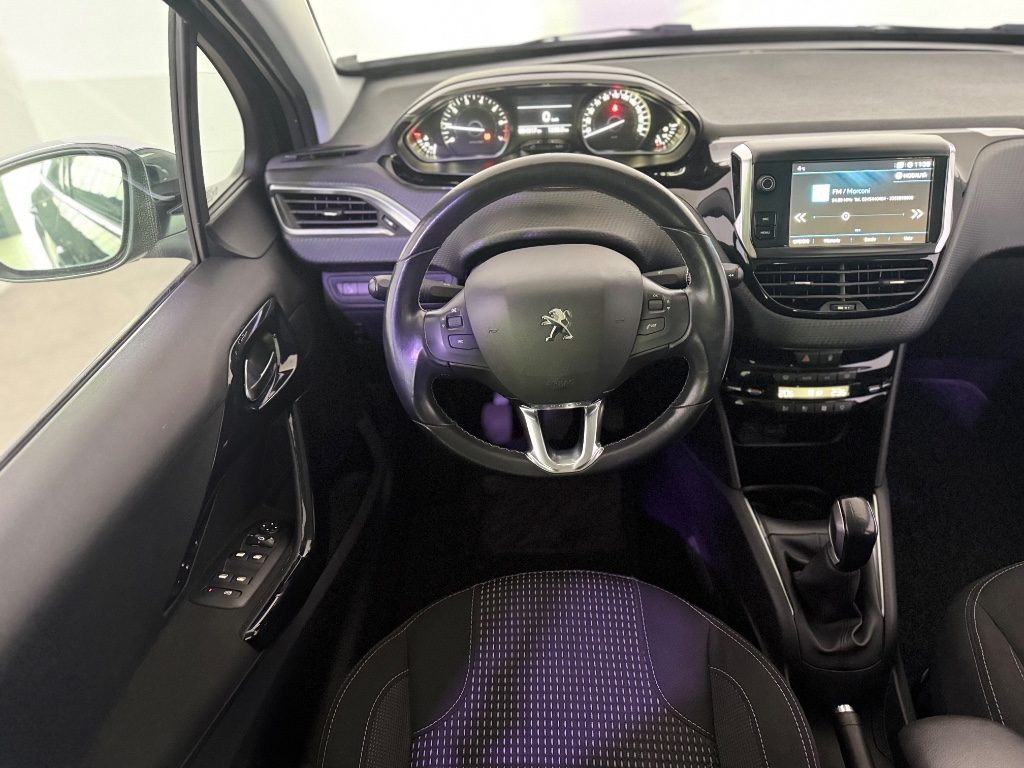 PEUGEOT 208 1° serie PureTech 82 Stop&Start 5 porte Allure - 14
