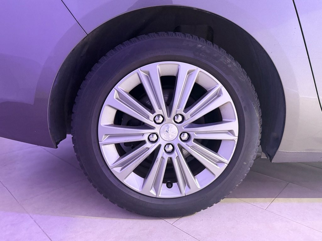 PEUGEOT 308 BlueHDi 130 S&S SW GT - 8