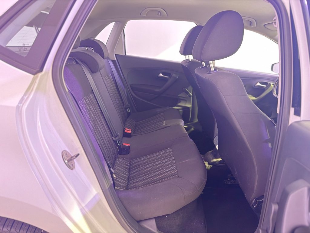 VOLKSWAGEN Polo 1.0 MPI 75 CV 5p. Comfortline - 7