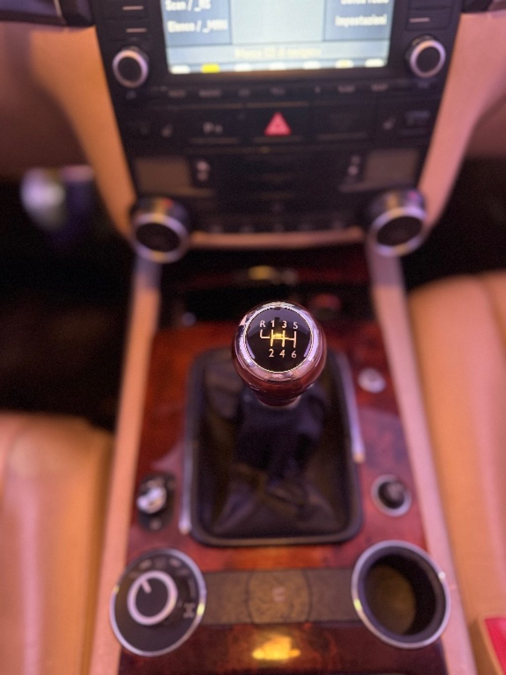 VOLKSWAGEN Touareg 2.5 R5 TDI - 9