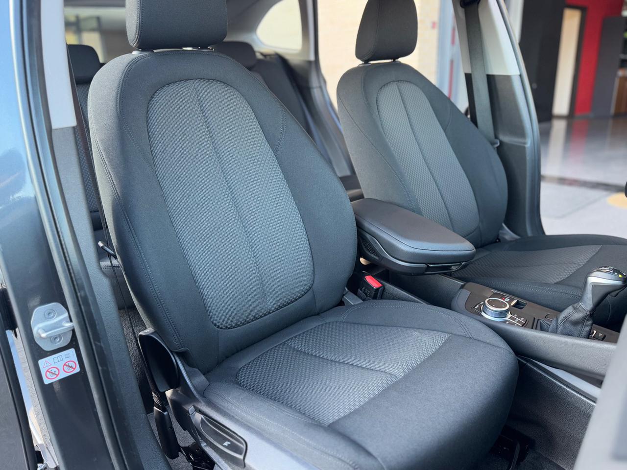 BMW X1 xDrive25e Business Advantage - 11