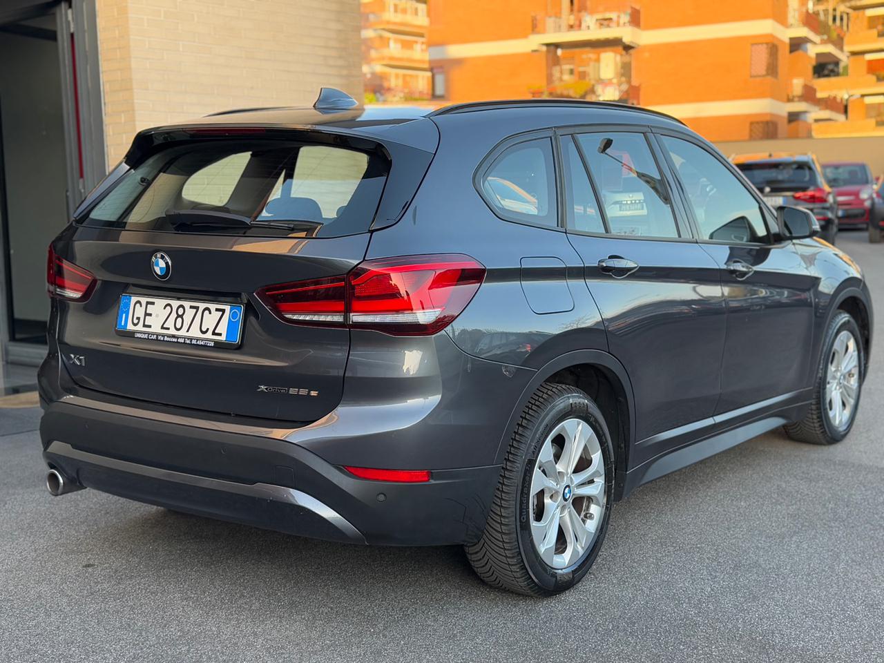BMW X1 xDrive25e Business Advantage - 6