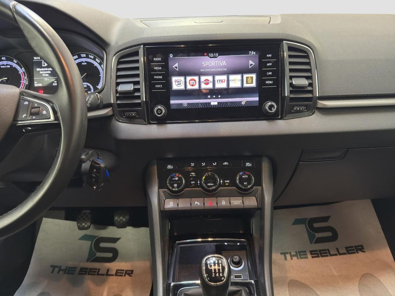 SKODA Karoq 1.0 TSI Style*FORMULA S* - 14