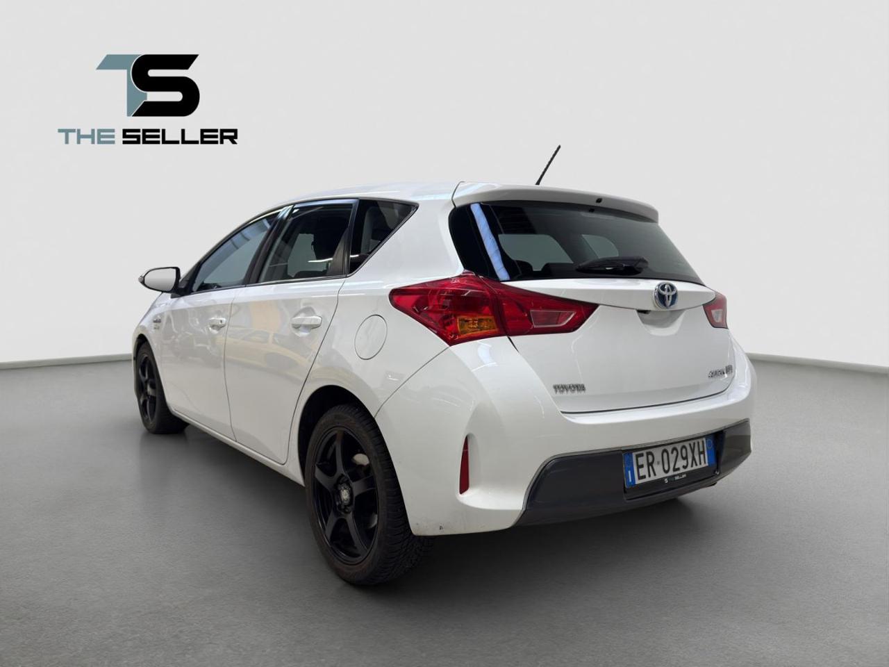 TOYOTA Auris 1.8 Hybrid Active*FULL SERVICE TOYOTA* - 5