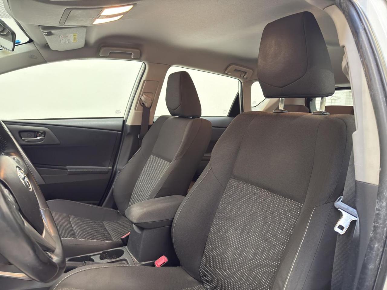 TOYOTA Auris 1.8 Hybrid Active*FULL SERVICE TOYOTA* - 10