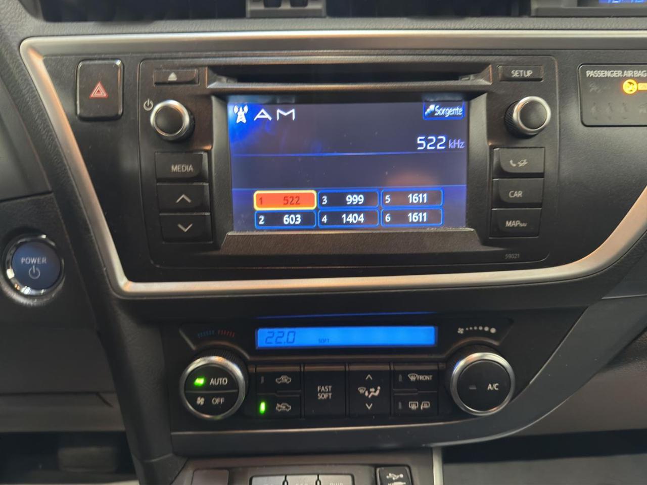 TOYOTA Auris 1.8 Hybrid Active*FULL SERVICE TOYOTA* - 15