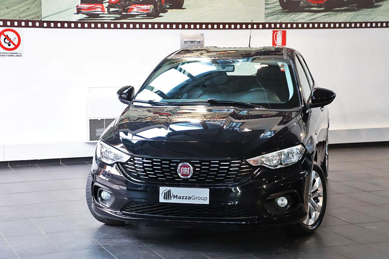 FIAT Tipo 1.4 5p Easy - 5