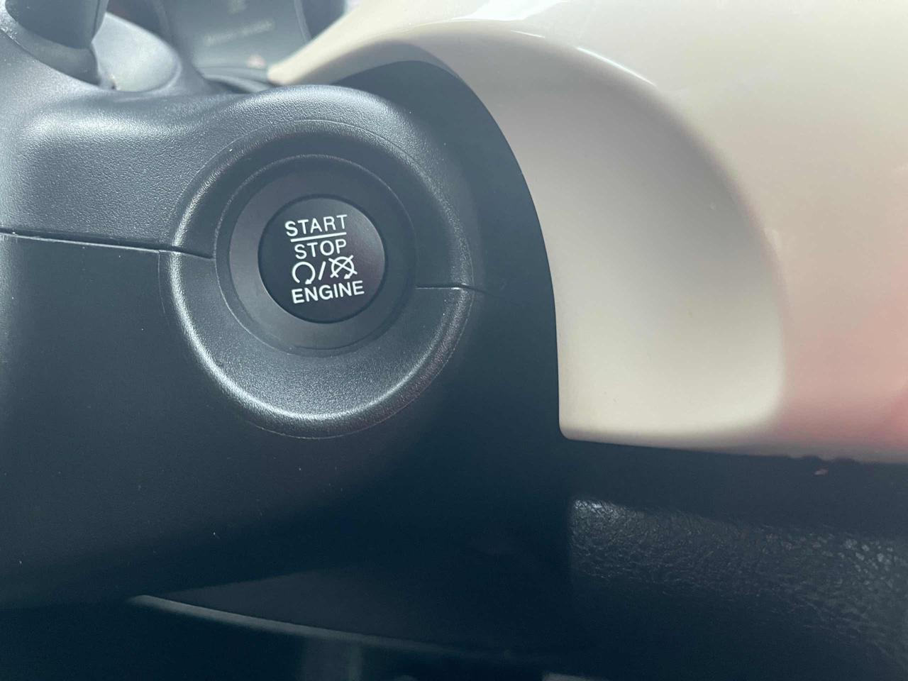 FIAT 500X 1.0 T3 120 CV Lounge Bicolore Avorio Nero 11.900€ - 30