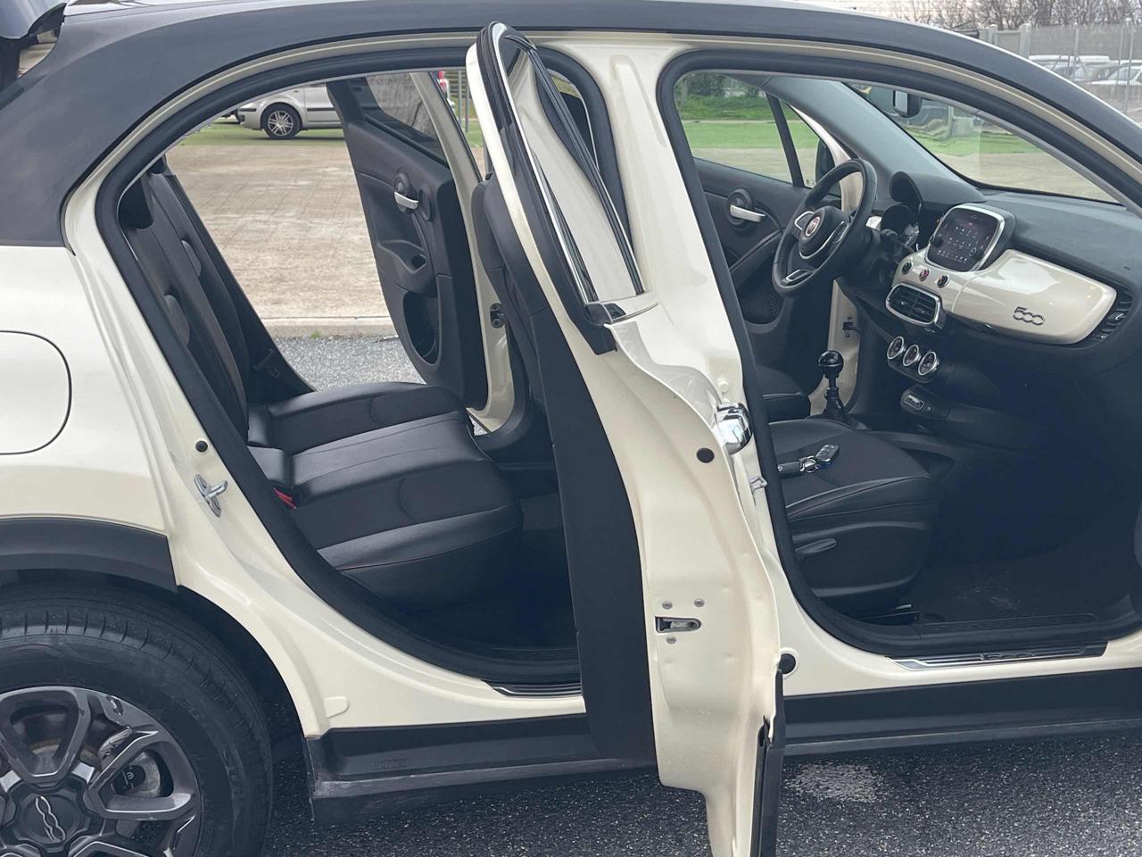 FIAT 500X 1.0 T3 120 CV Lounge Bicolore Avorio Nero 11.900€ - 22